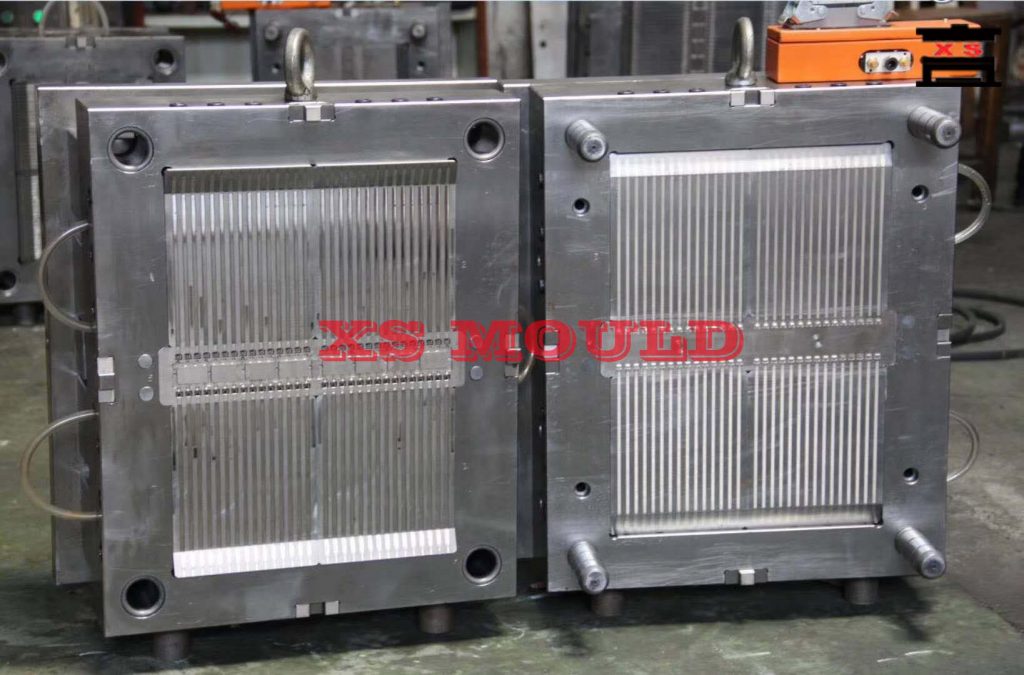 hot runner cable tie mould