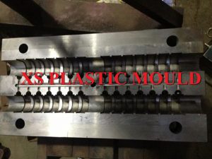 cable clip mold